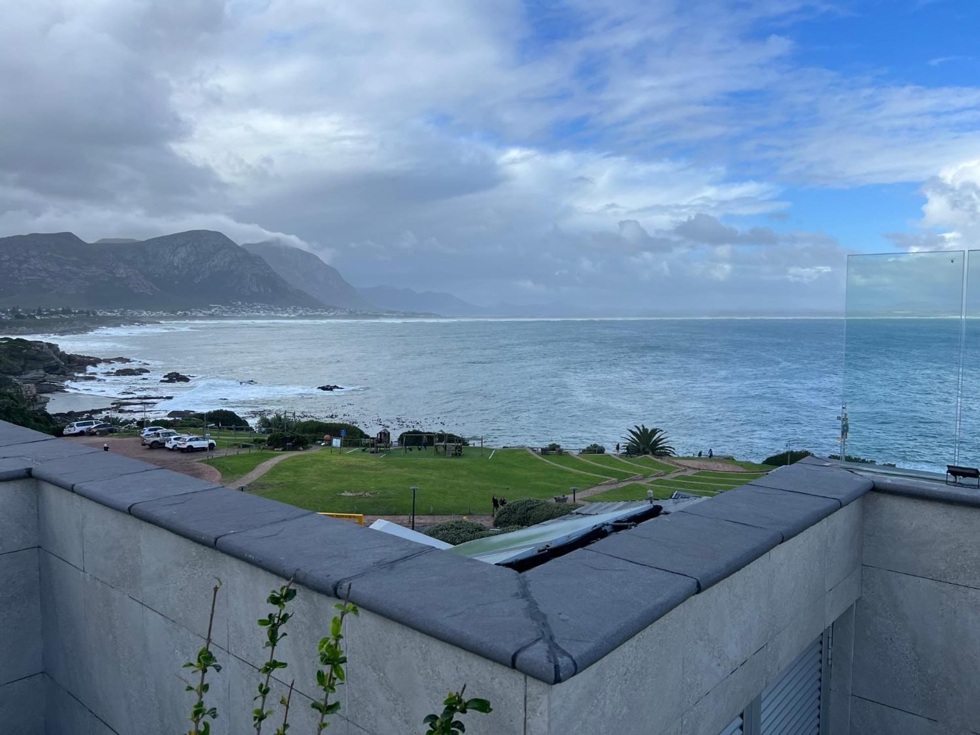 Hermanus Waterfront Apartment No 17 외부 사진