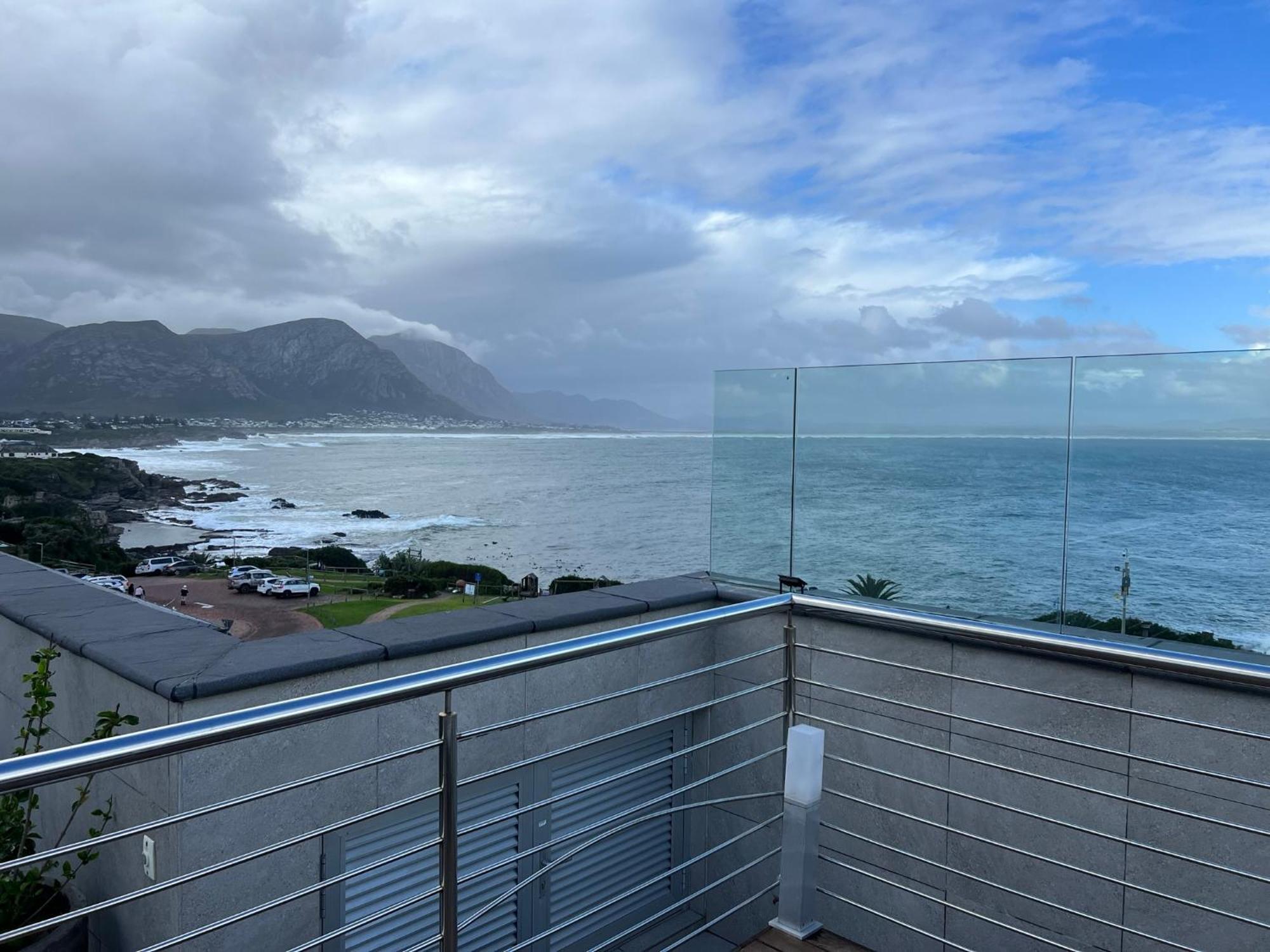 Hermanus Waterfront Apartment No 17 외부 사진